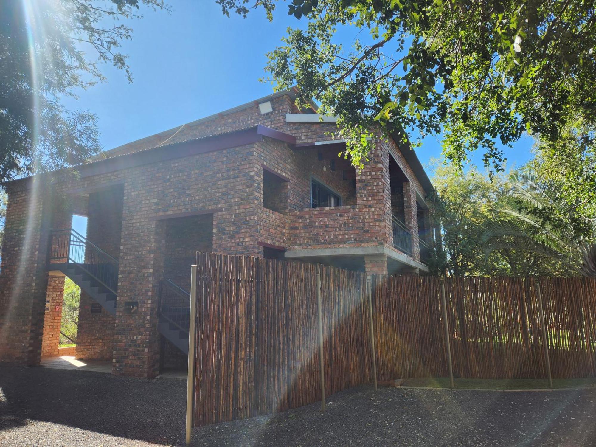 Suikerbosrant Sleep And Go Bed & Breakfast Pretoria Exterior photo