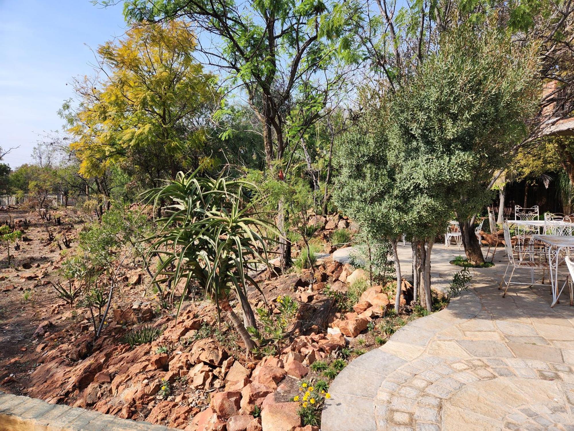 Suikerbosrant Sleep And Go Bed & Breakfast Pretoria Exterior photo